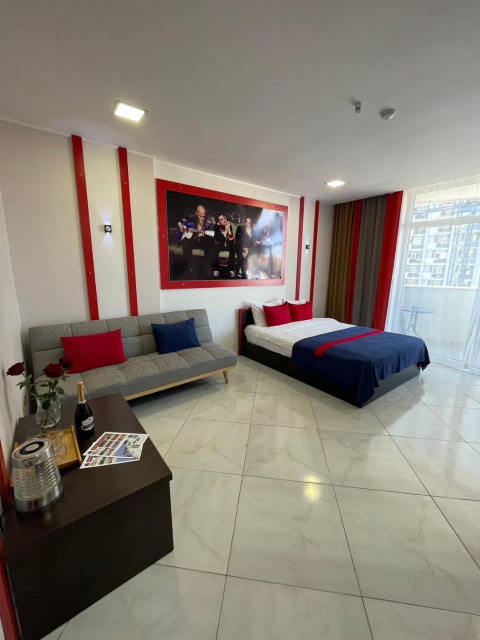 Rock Hotel First Line Batoumi Extérieur photo